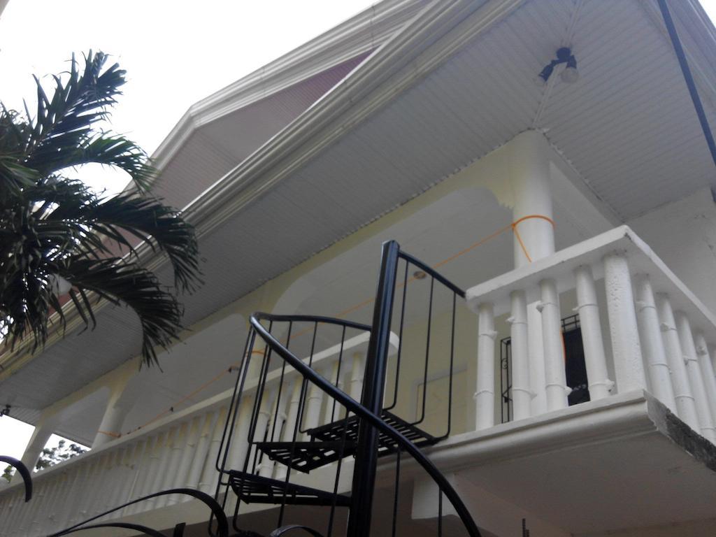 812 Angol Boracay エクステリア 写真