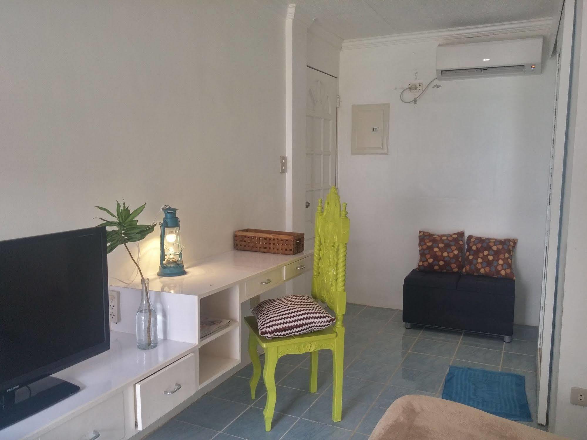 812 Angol Boracay エクステリア 写真